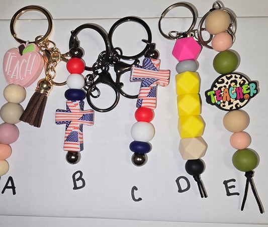 Focal beaded keychain